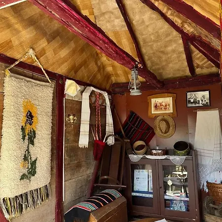 Dolina Mira Holiday home Knic