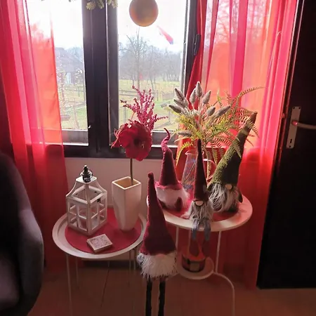 Holiday home Dolina Mira Knic
